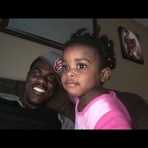 Meet your Posher, Gladys j